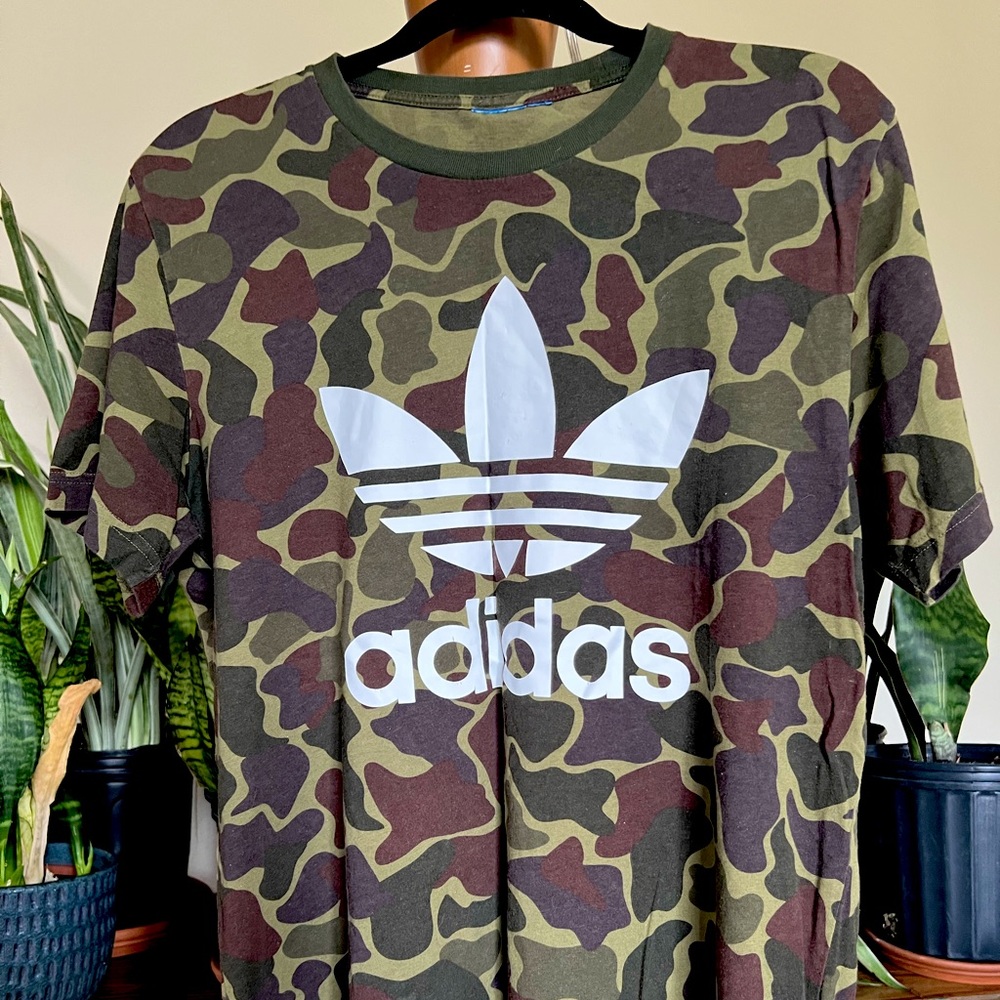 Adidas Camo Tea (L)